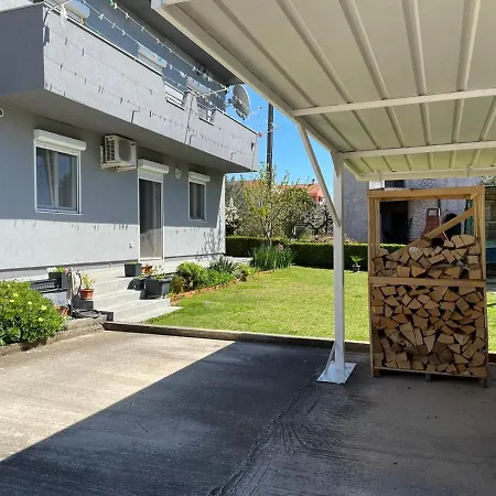 Apartment Hana With Free Parking And Garden *
