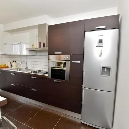 Apartment Hana With Free Parking And Garden *
